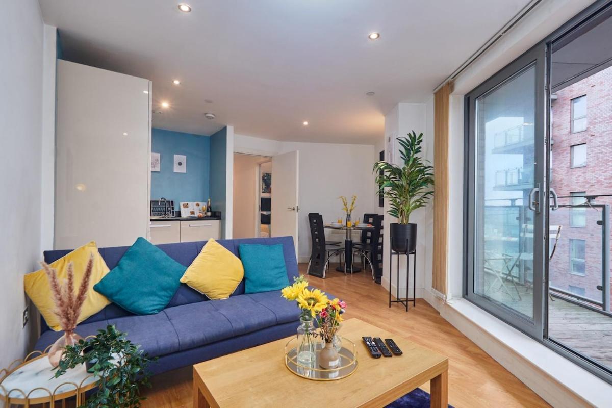 Leeds - 4 Beds - Balcony - Wifi - Yorksha *