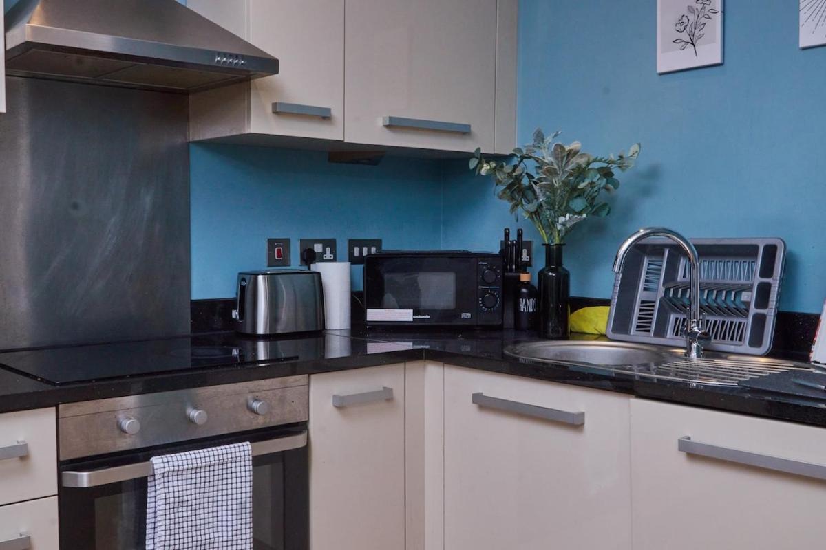 Apartment Leeds - 4 Beds - Balcony - Wifi - Yorksha Leeds (West Yorkshire)