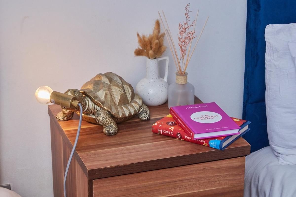 Apartment Leeds - 4 Beds - Balcony - Wifi - Yorksha